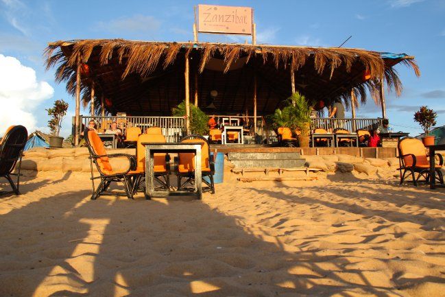 Zanzibar in North Goa, Bars in Baga Beach