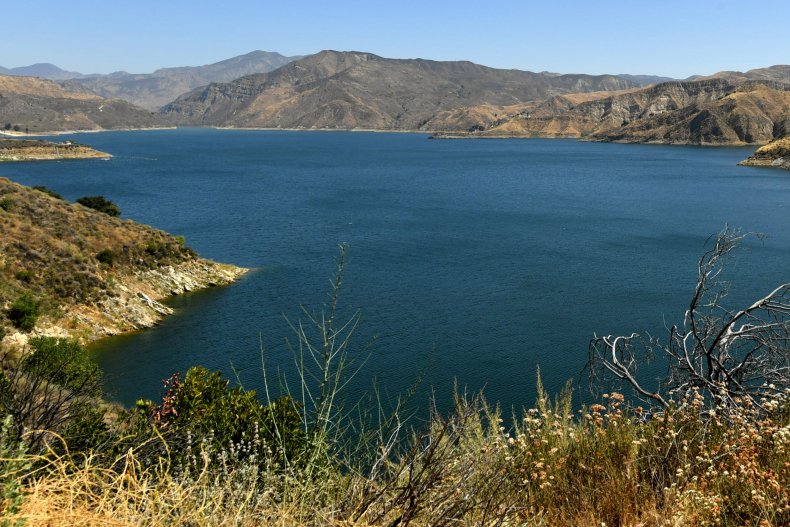 Lake Piru- closest lakes to los angeles