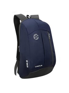 students backpack for travelling