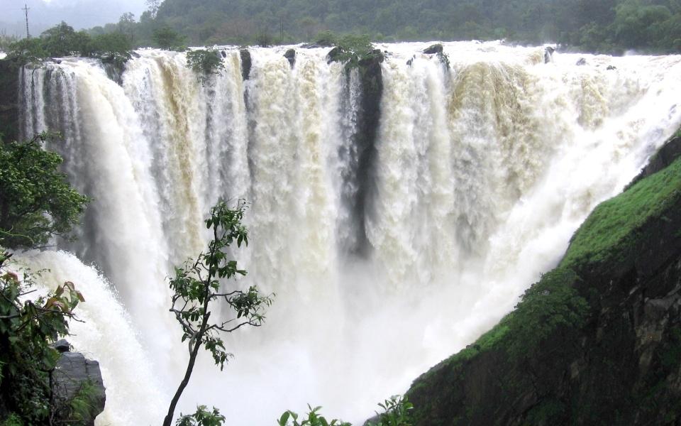 Waterfalls In karnataka feature Image