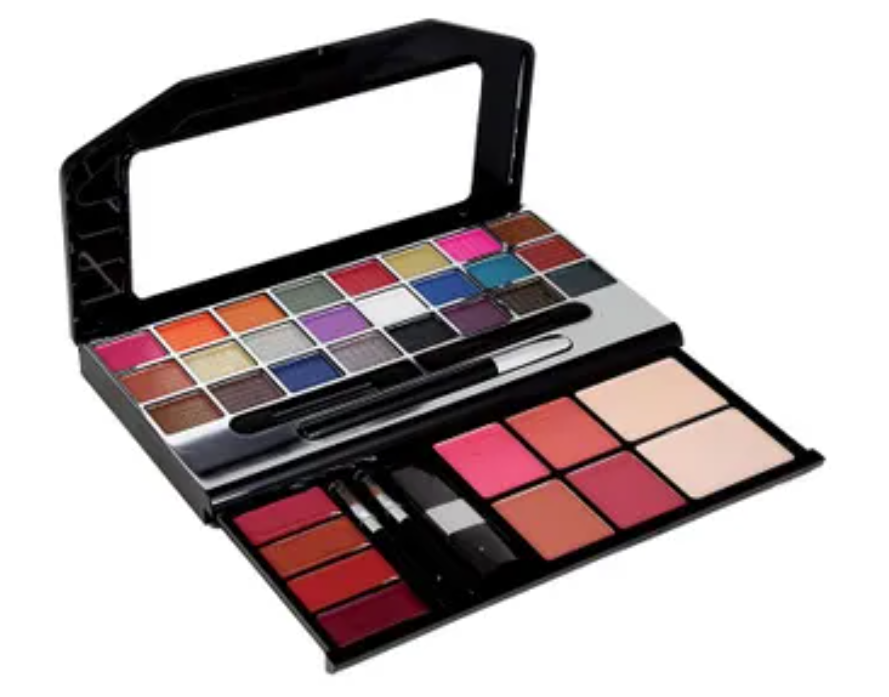 Miss Claire makeup palette, makeup for travelling