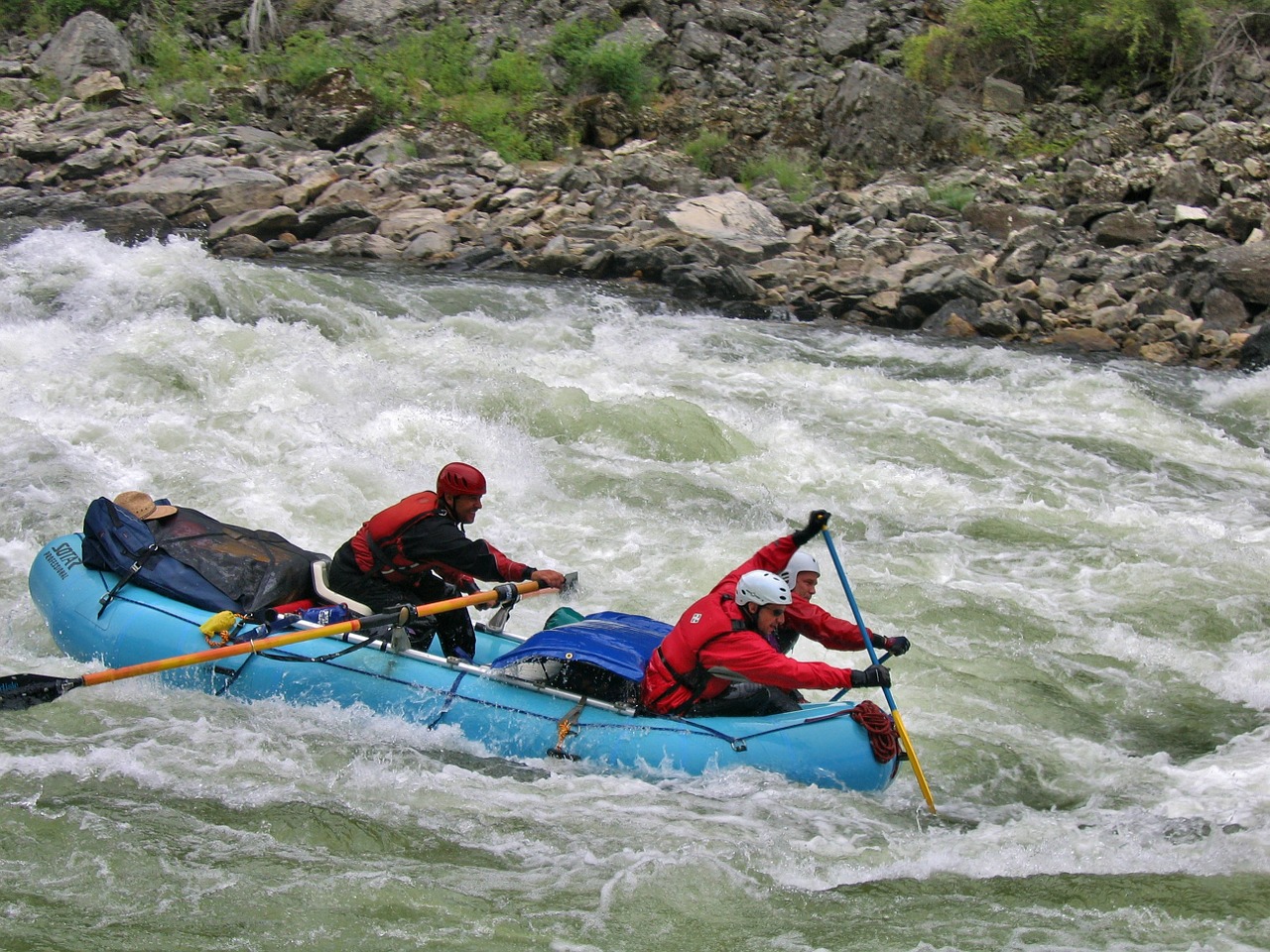 river rafting in rishikesh