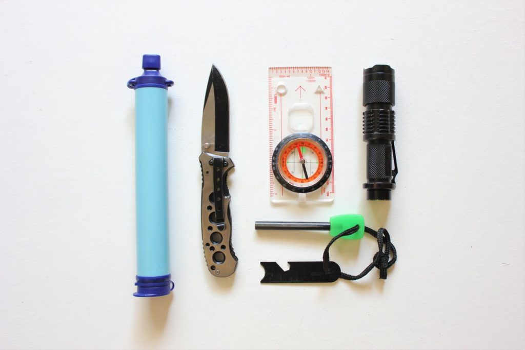 Water Filter and Utility kit for hiking